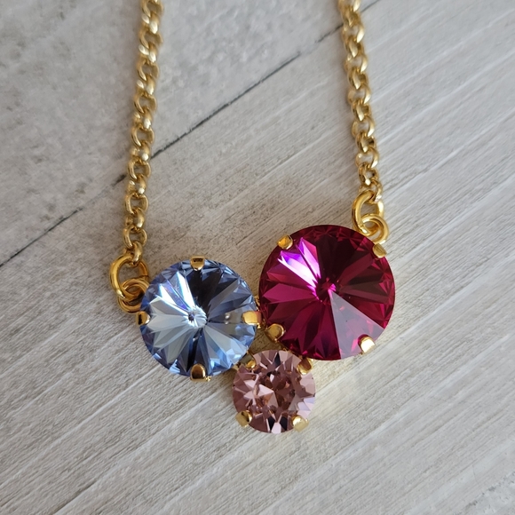 Austrian Crystal Cluster Pendant Necklace in Gold - Picture 10 of 10